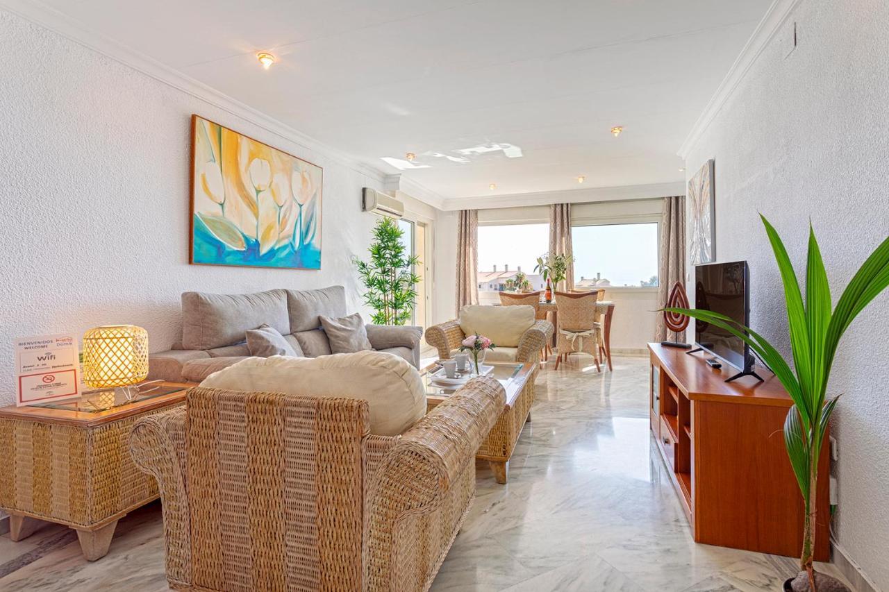 Beach And Pool Holidays At The Grand Coloso Benalmadena Ngoại thất bức ảnh