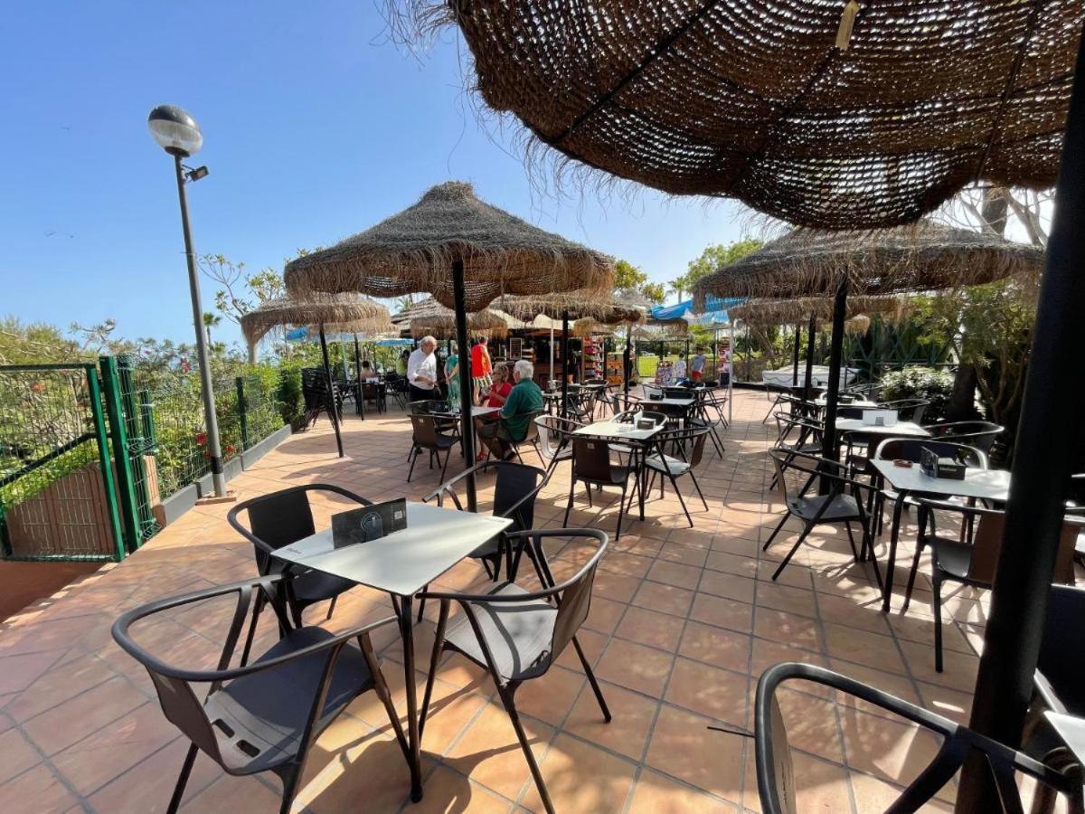 Beach And Pool Holidays At The Grand Coloso Benalmadena Ngoại thất bức ảnh